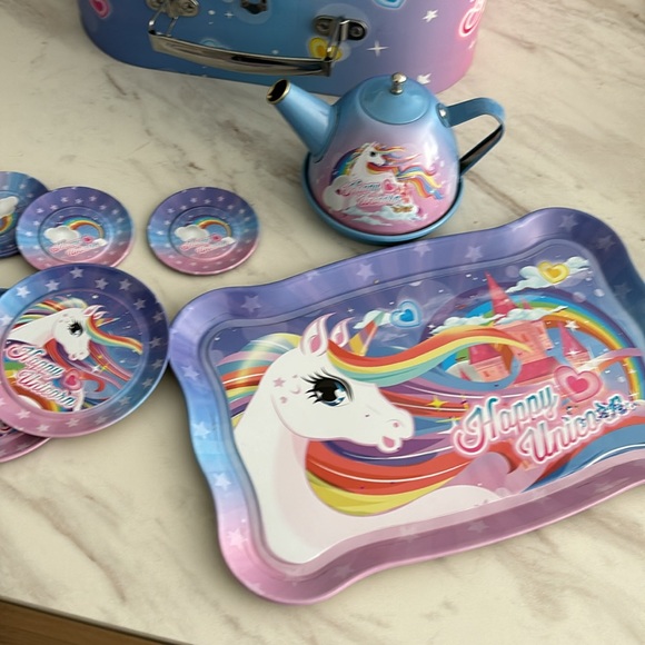 Unicorn pretend tea set - Picture 6 of 8